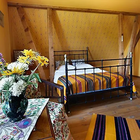 Stara Szkola Villa Browina